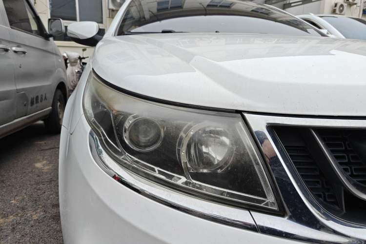 Used Geely Auto Vision 2016 1.5L Manual Happiness Edition Right Front Headlight