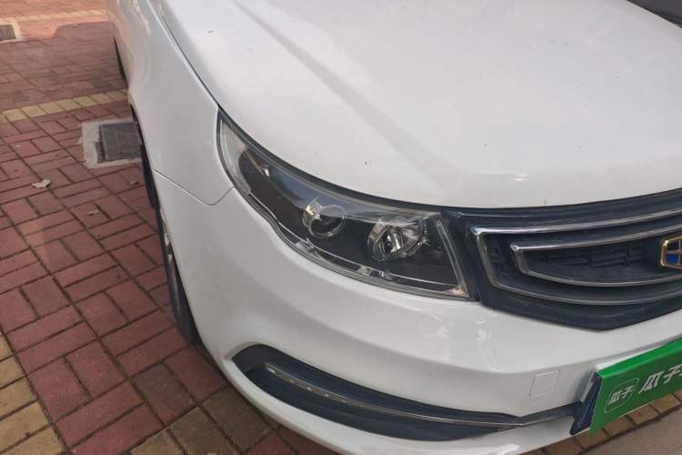 Used Geely Auto Vision 2016 1.5L Automatic Happiness Edition Right Front Headlight