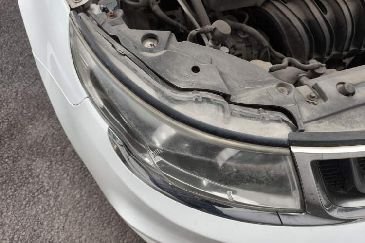 Used Geely Auto Vision 2016 1.5L Manual Happiness Edition Right Front Headlight