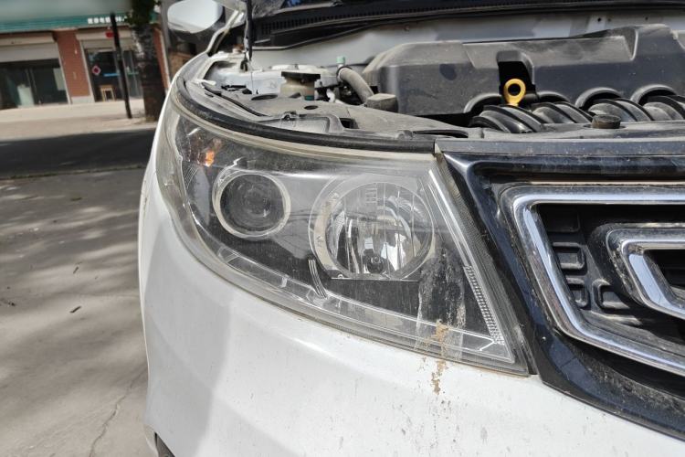 Used Geely Auto Vision 2016 1.5L Automatic Happiness Edition Right Front Headlight