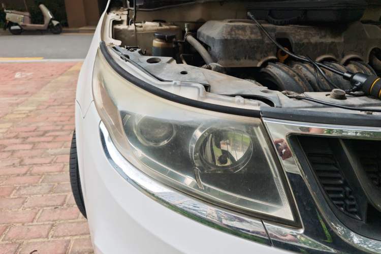 Used Geely Auto Vision 2016 1.5L Automatic Happiness Edition Right Front Headlight