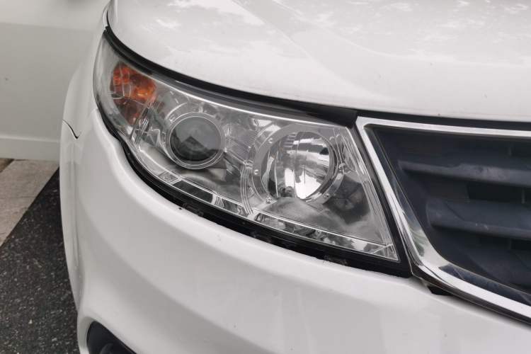 Used Geely Auto Vision 2016 1.5L Manual Entry-Level Trim Right Front Headlight