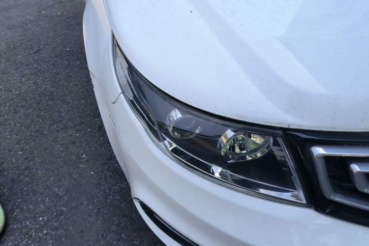Used Geely Auto Vision 2016 1.5L Automatic Happiness Edition Right Front Headlight