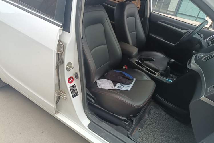 Used Geely Auto Vision 2016 1.5L Manual Happiness Edition Right Front Seat
