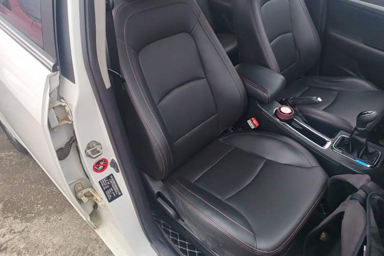 Used Geely Auto Vision 2016 1.5L Manual Happiness Edition Right Front Seat