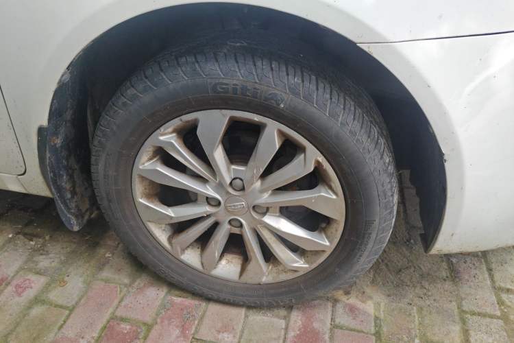 Used Geely Auto Vision 2016 1.5L Manual Happiness Edition Right Front Wheel Hub