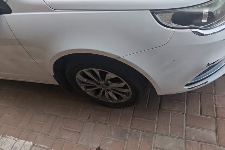 Used Geely Auto Vision 2016 1.5L Automatic Happiness Edition Right Front Wheel Hub