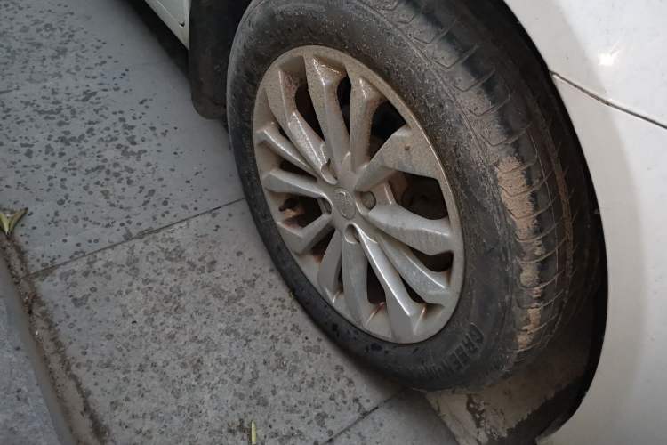 Used Geely Auto Vision 2016 1.5L Manual Happiness Edition Right Front Wheel Hub