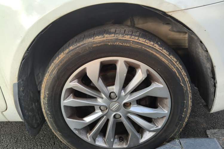 Used Geely Auto Vision 2016 1.5L Manual Happiness Edition Right Front Wheel Hub