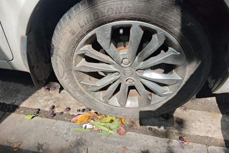 Used Geely Auto Vision 2016 1.5L Manual Happiness Edition Right Front Wheel Hub