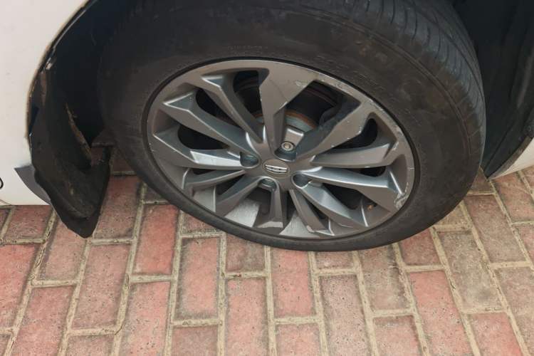 Used Geely Auto Vision 2016 1.5L Automatic Happiness Edition Right Front Wheel Hub