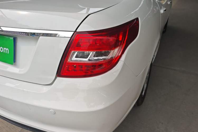 Used Geely Auto Vision 2016 1.5L Automatic Happiness Edition Right Rear Taillight