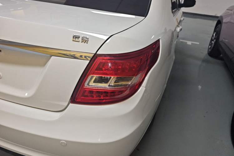 Used Geely Auto Vision 2016 1.5L Automatic Happiness Edition Right Rear Taillight