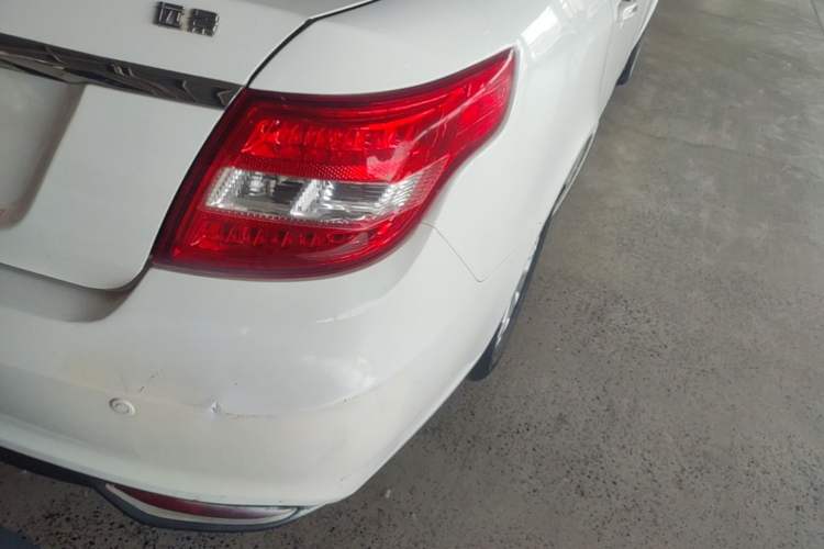 Used Geely Auto Vision 2016 1.5L Automatic Happiness Edition Right Rear Taillight