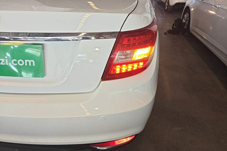Used Geely Auto Vision 2016 1.5L Manual Happiness Edition Right Rear Taillight