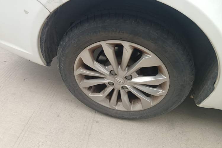 Used Geely Auto Vision 2016 1.5L Manual Happiness Edition Right Rear Wheel Hub