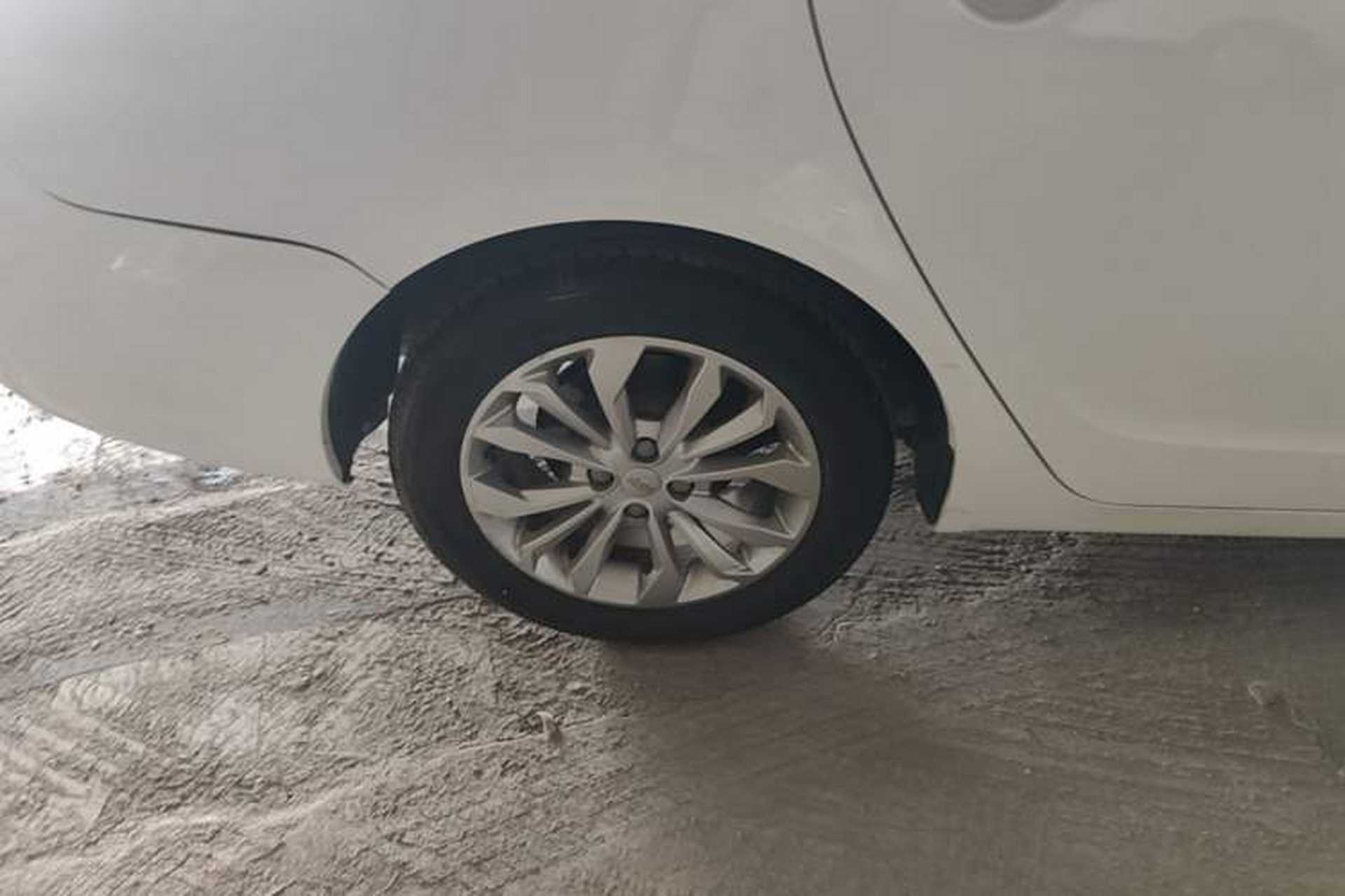 Used Geely Auto Vision 2016 1.5L Manual Happiness Edition Right Rear Wheel Hub