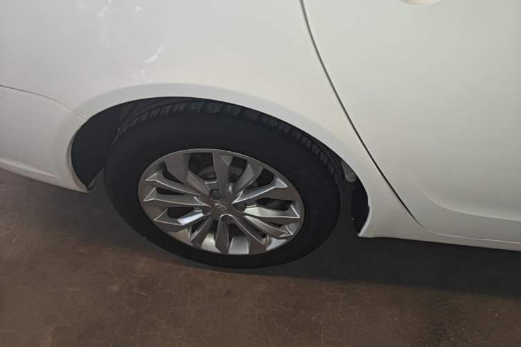 Used Geely Auto Vision 2016 1.5L Manual Happiness Edition Right Rear Wheel Hub