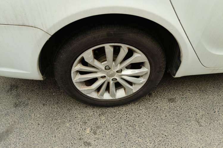 Used Geely Auto Vision 2016 1.5L Manual Happiness Edition Right Rear Wheel Hub