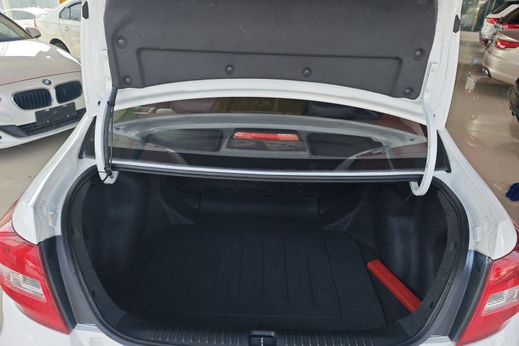 Used Geely Auto Vision 2016 1.5L Automatic Happiness Edition Trunk