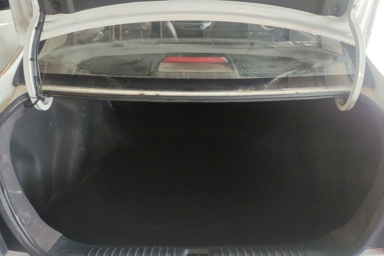 Used Geely Auto Vision 2016 1.5L Automatic Happiness Edition Trunk
