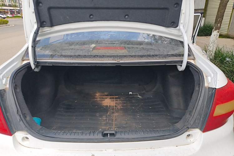 Used Geely Auto Vision 2016 1.5L Manual Happiness Edition Trunk