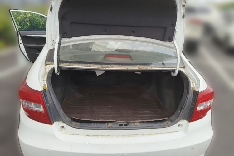 Used Geely Auto Vision 2016 1.5L Manual Happiness Edition Trunk
