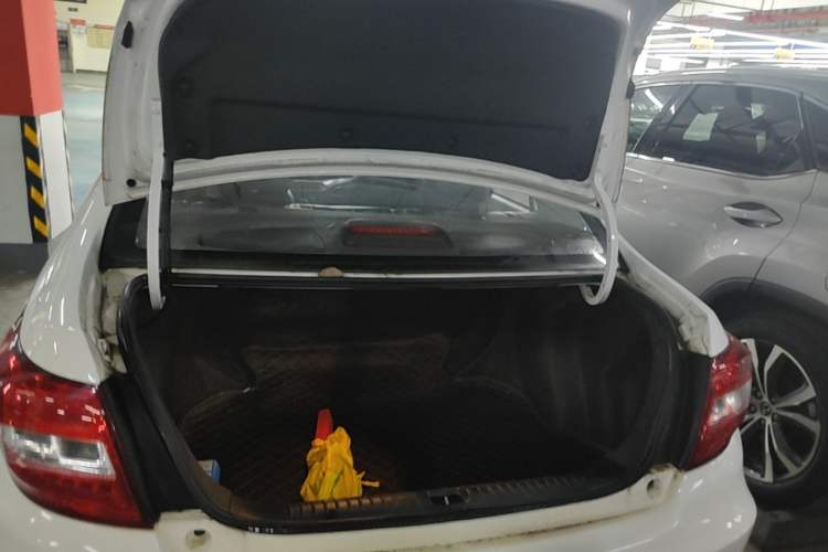 Used Geely Auto Vision 2016 1.5L Manual Happiness Edition Trunk