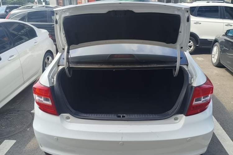 Used Geely Auto Vision 2016 1.5L Manual Happiness Edition Trunk