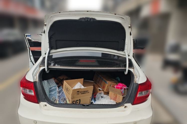 Used Geely Auto Vision 2016 1.5L Automatic Happiness Edition Trunk