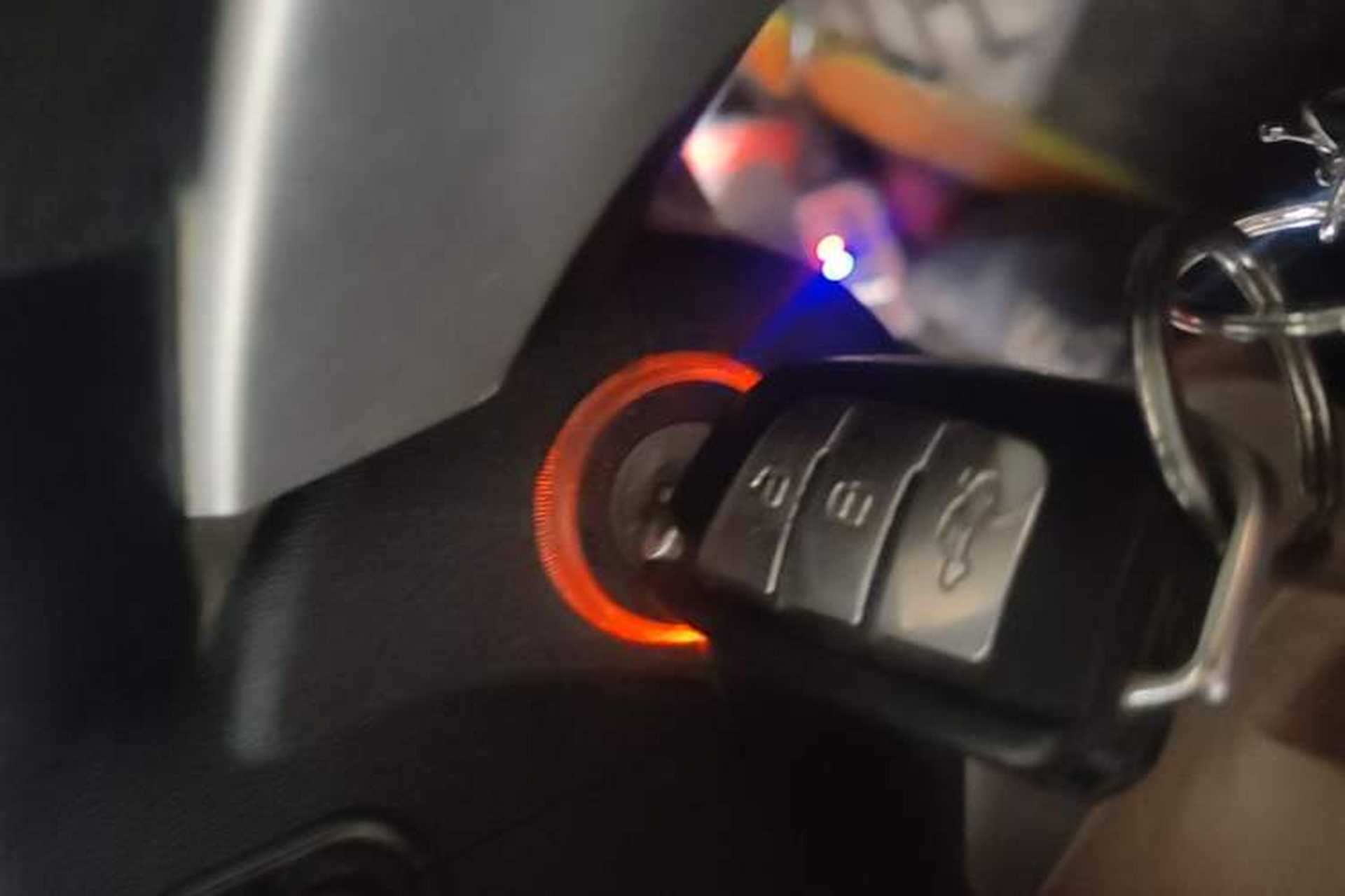 Used Geely Auto Vision 2016 1.5L Manual Happiness Edition Vehicle Key
