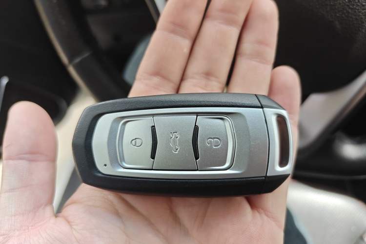 Used Geely Auto Vision 2016 1.5L Automatic Happiness Edition Vehicle Key