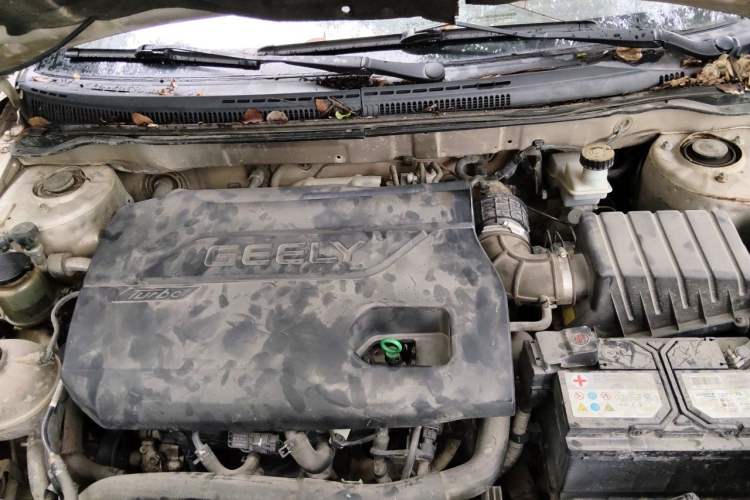 Used Geely Auto Vision 2016 1.3T Manual Happiness Edition Engine Bay