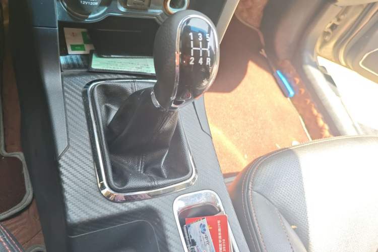 Used Geely Auto Vision 2016 1.5L Manual Happiness Edition Gear Lever