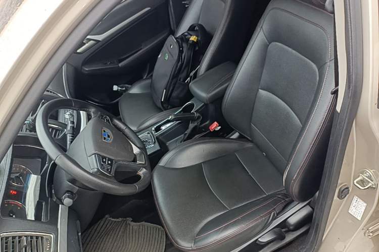 Used Geely Auto Vision 2016 1.5L Automatic Happiness Edition Left Front Seat