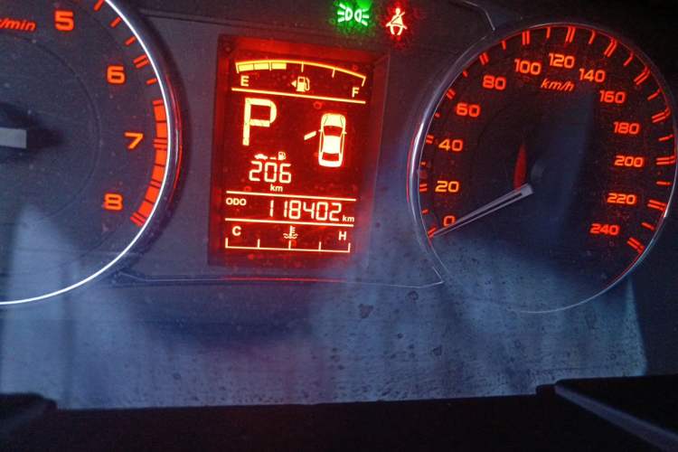 Used Geely Auto Vision 2016 1.5L Automatic Happiness Edition Odometer Close Up