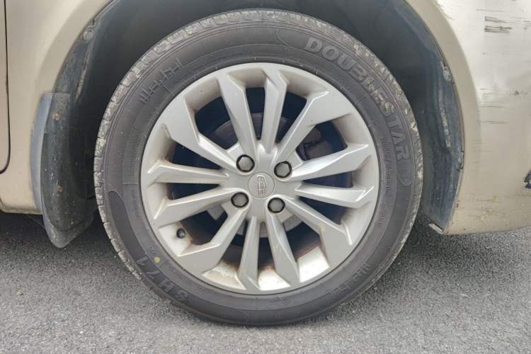 Used Geely Auto Vision 2016 1.5L Manual Happiness Edition Right Front Wheel Hub