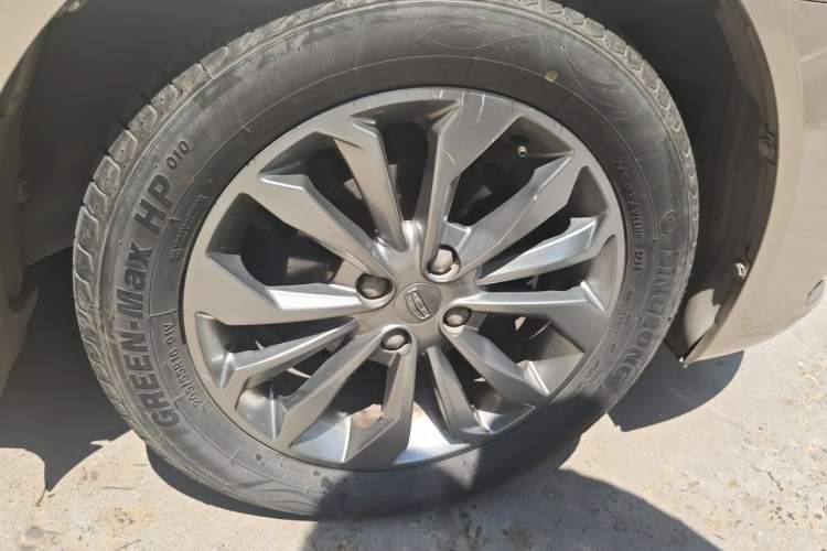 Used Geely Auto Vision 2016 1.5L Manual Happiness Edition Right Front Wheel Hub