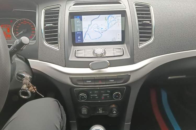 Used Geely Auto Vision 2017 1.5L Manual Happiness Edition Audio And AC Panel
