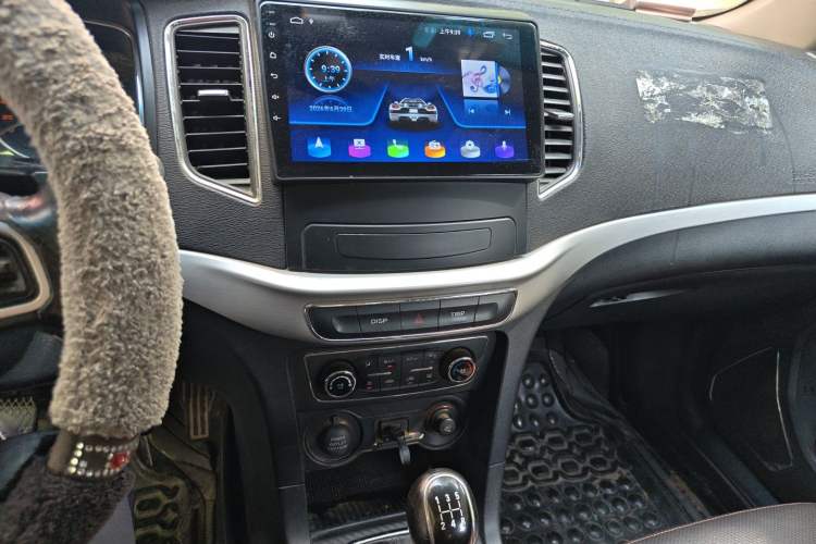 Used Geely Auto Vision 2017 1.5L Manual Happiness Edition Audio And AC Panel