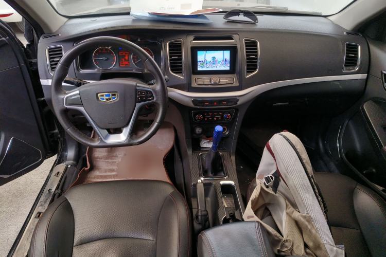 Used Geely Auto Vision 2017 1.5L Manual Happiness Edition Center Console