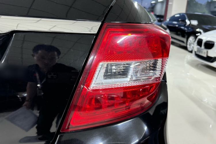 Used Geely Auto Vision 2017 1.5L Automatic Happiness Edition Exterior 9