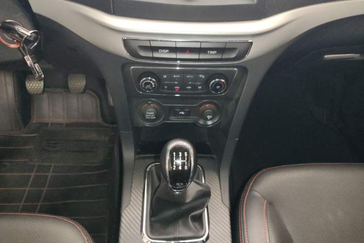 Used Geely Auto Vision 2017 1.5L Manual Happiness Edition Gear Lever
