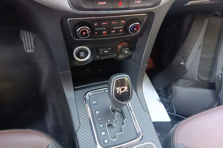 Used Geely Auto Vision 2017 1.5L Automatic Happiness Edition Gear Lever