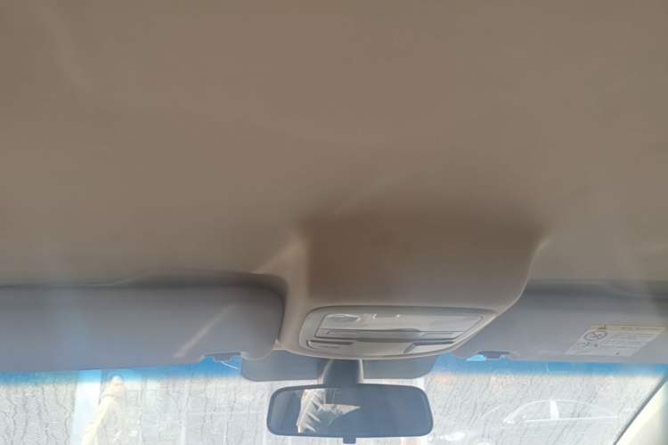 Used Geely Auto Vision 2017 1.5L Manual Happiness Edition Headliner