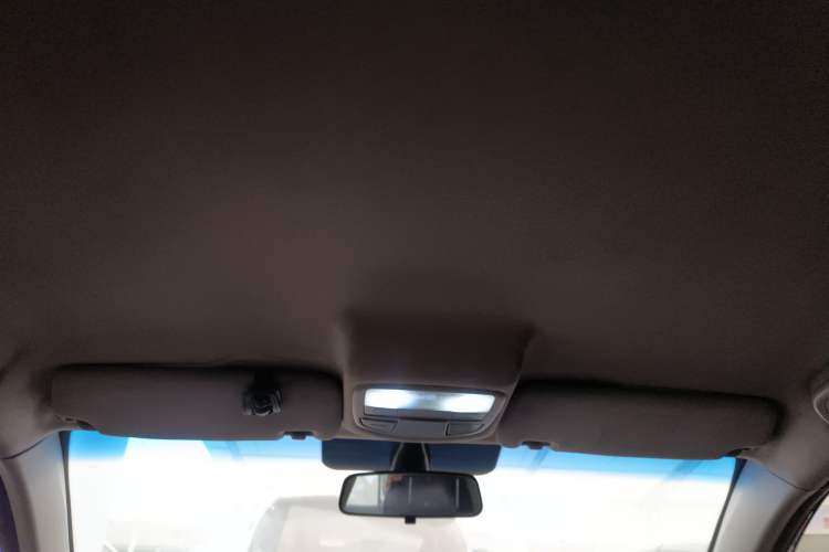 Used Geely Auto Vision 2017 1.5L Manual Happiness Edition Headliner