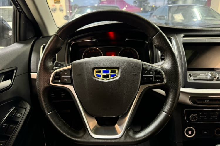 Used Geely Auto Vision 2017 1.5L Automatic Happiness Edition Interior 7