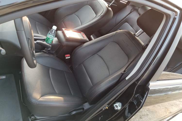 Used Geely Auto Vision 2017 1.5L Manual Happiness Edition Left Front Seat