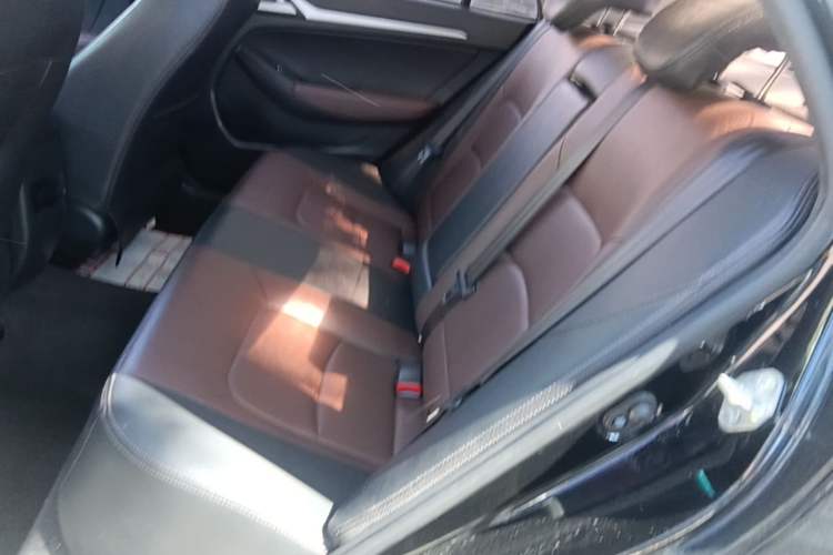 Used Geely Auto Vision 2017 1.5L Automatic Happiness Edition Left Rear Seat