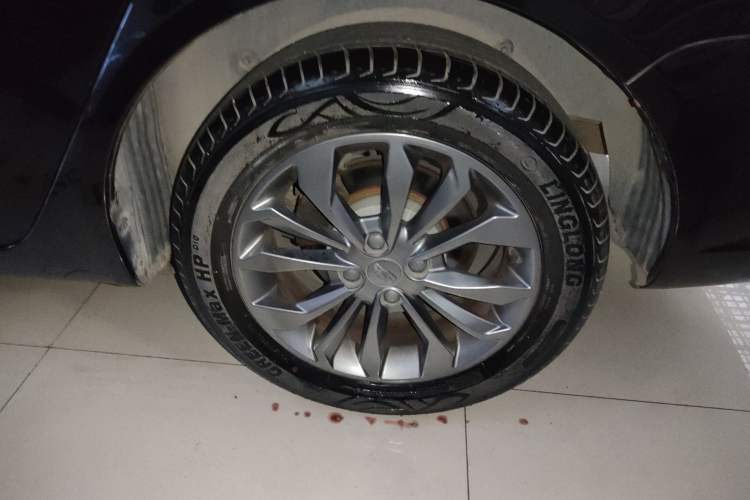 Used Geely Auto Vision 2017 1.5L Manual Happiness Edition Left Rear Wheel Hub